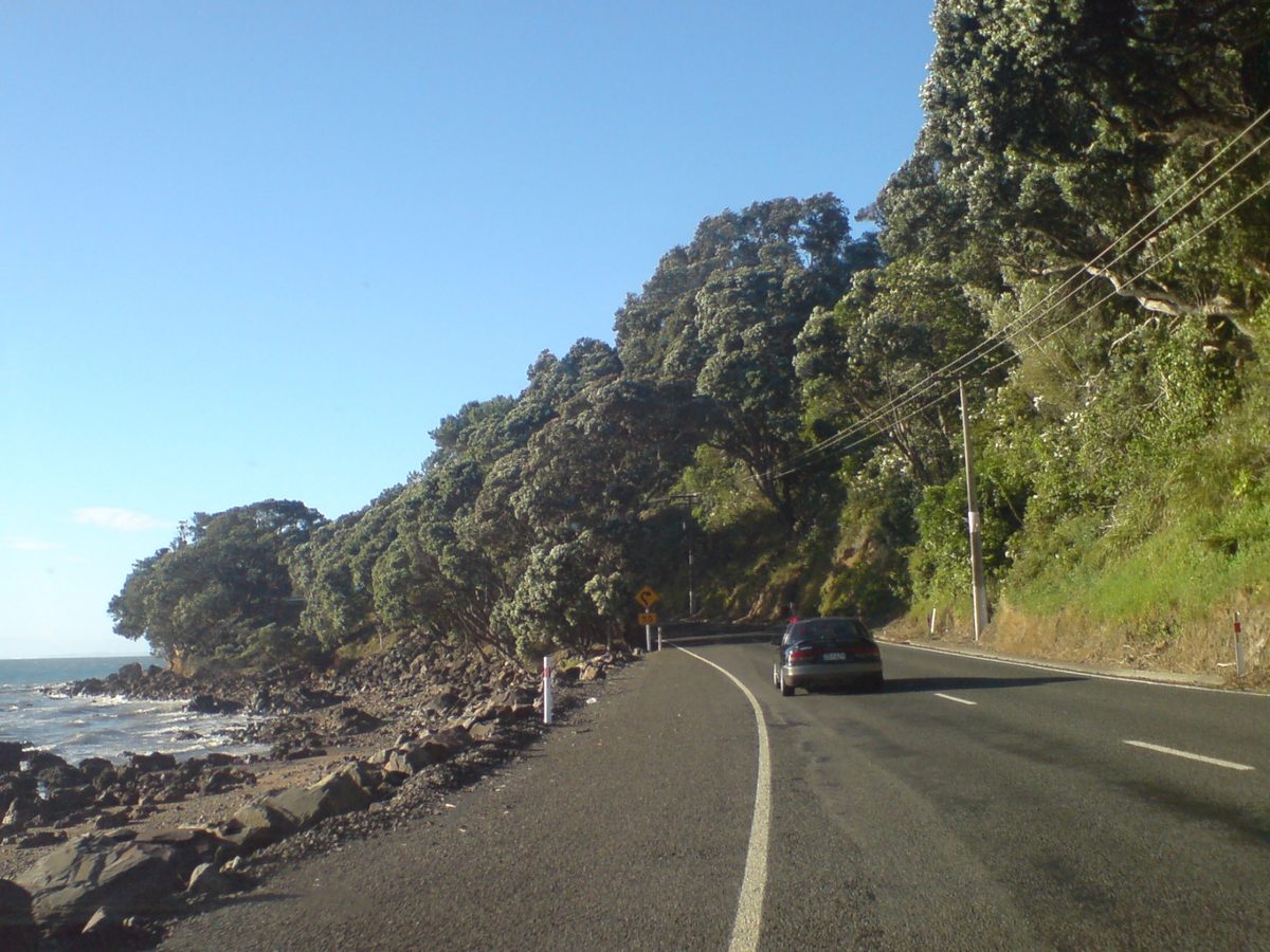 The coastal road winding north from Thames to Coromandel