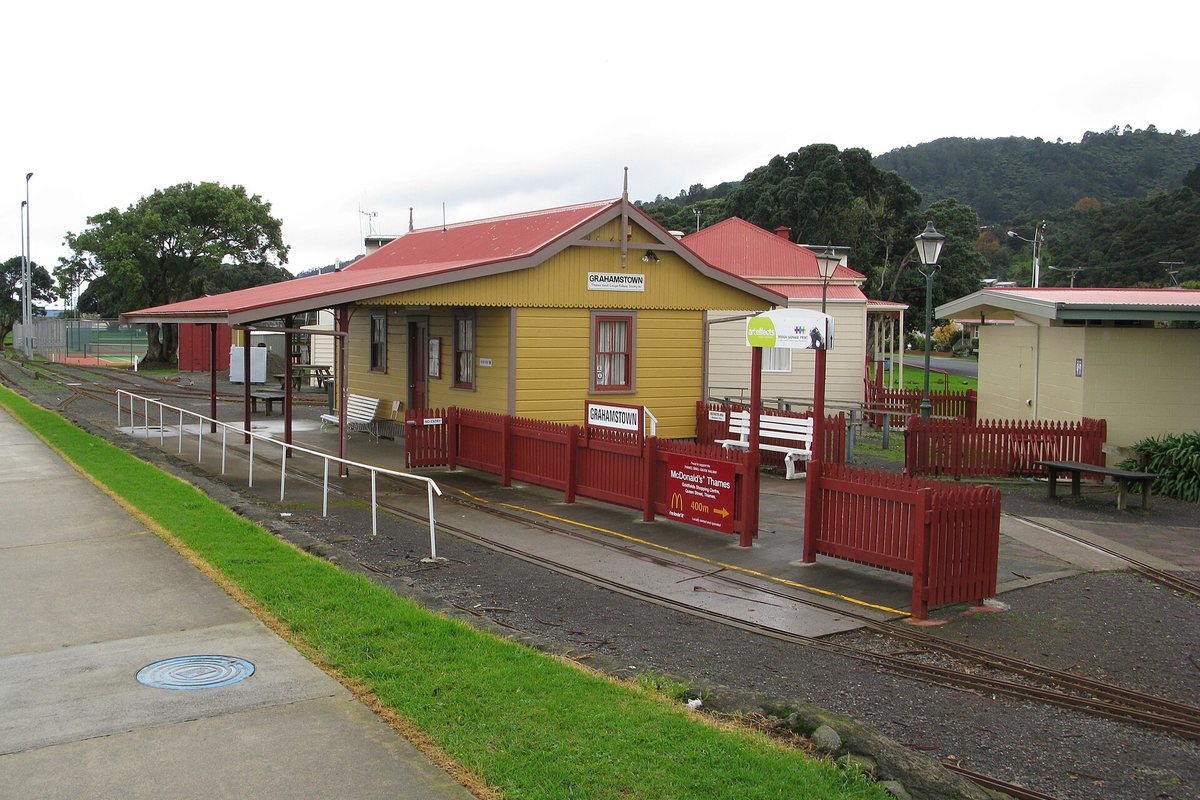 The old Grahamstown Railway Station beside the coastal path in Victoria Park, Thames
